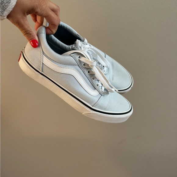 Vans, light blue, size 8, barely worn! - Picture 2 of 7